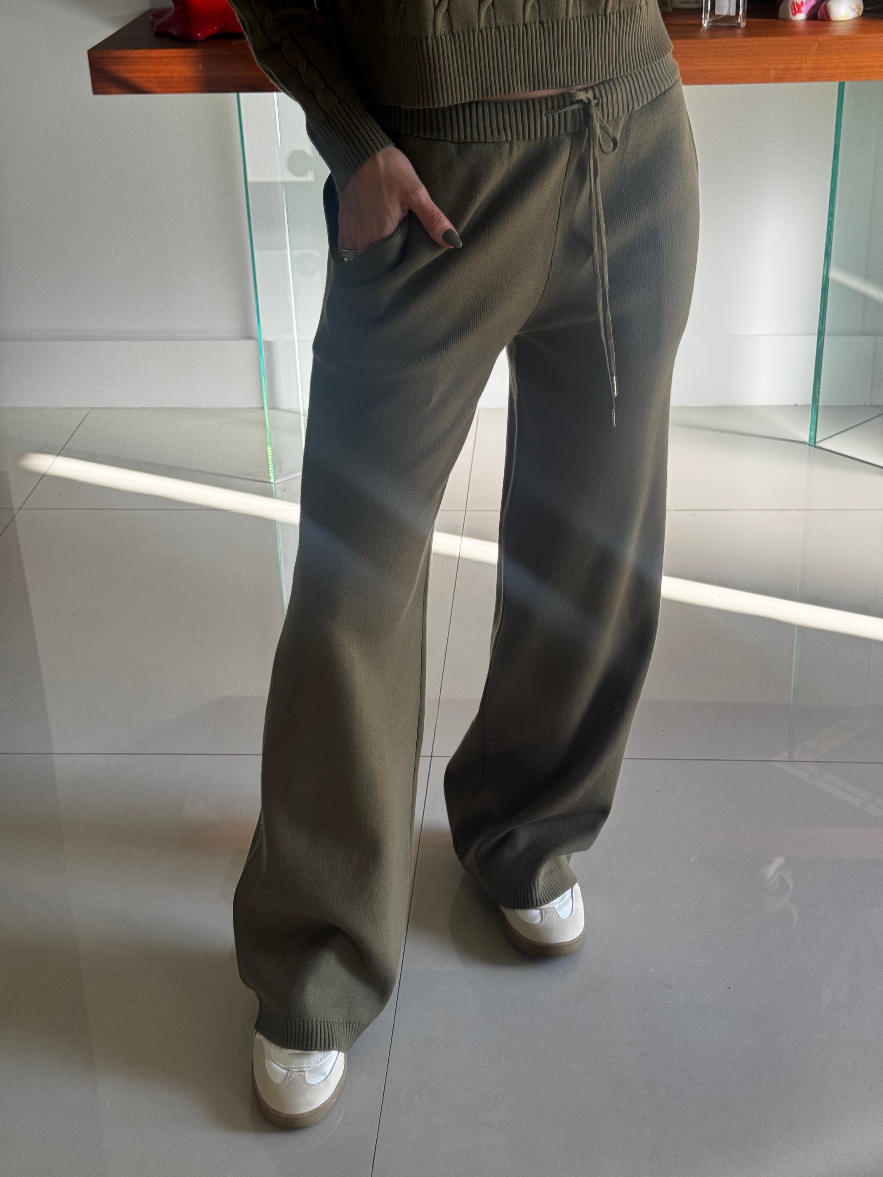 Set Olive Black