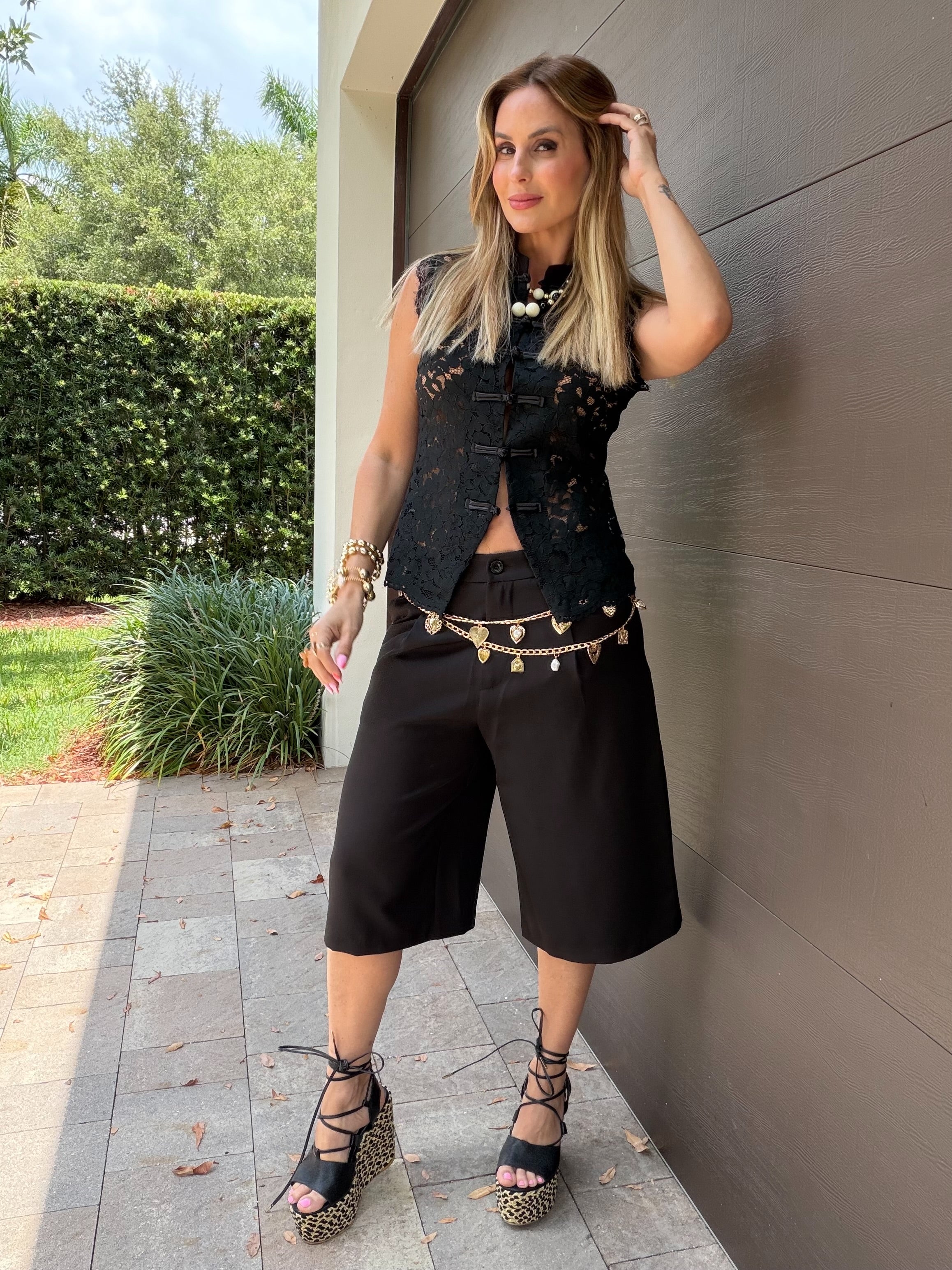 Short Black