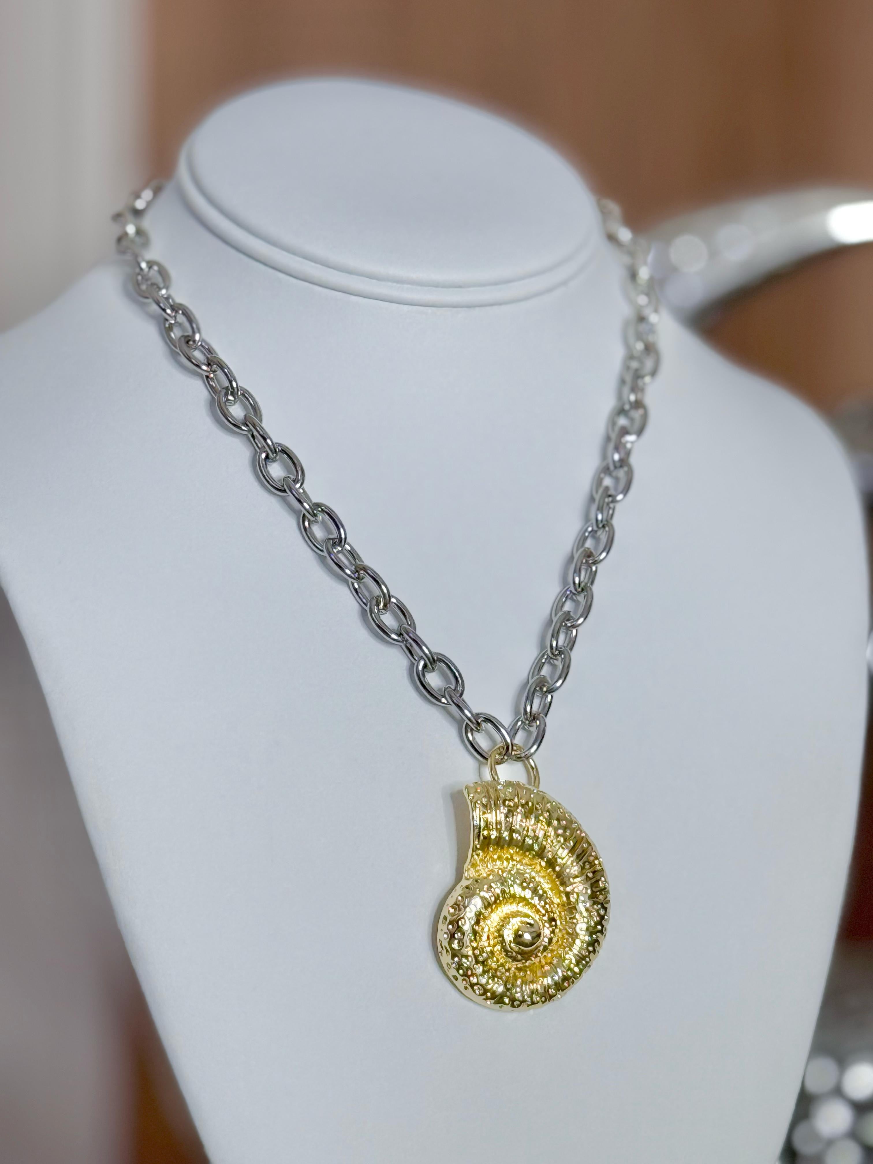 Cadena Coral