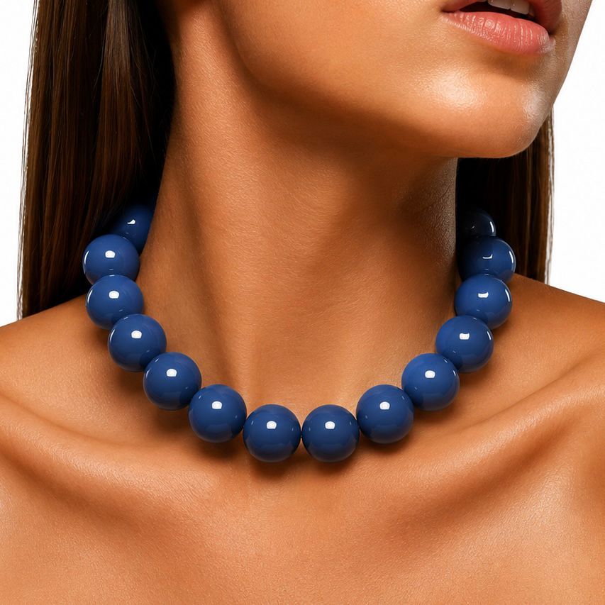 Necklace Presence Collection