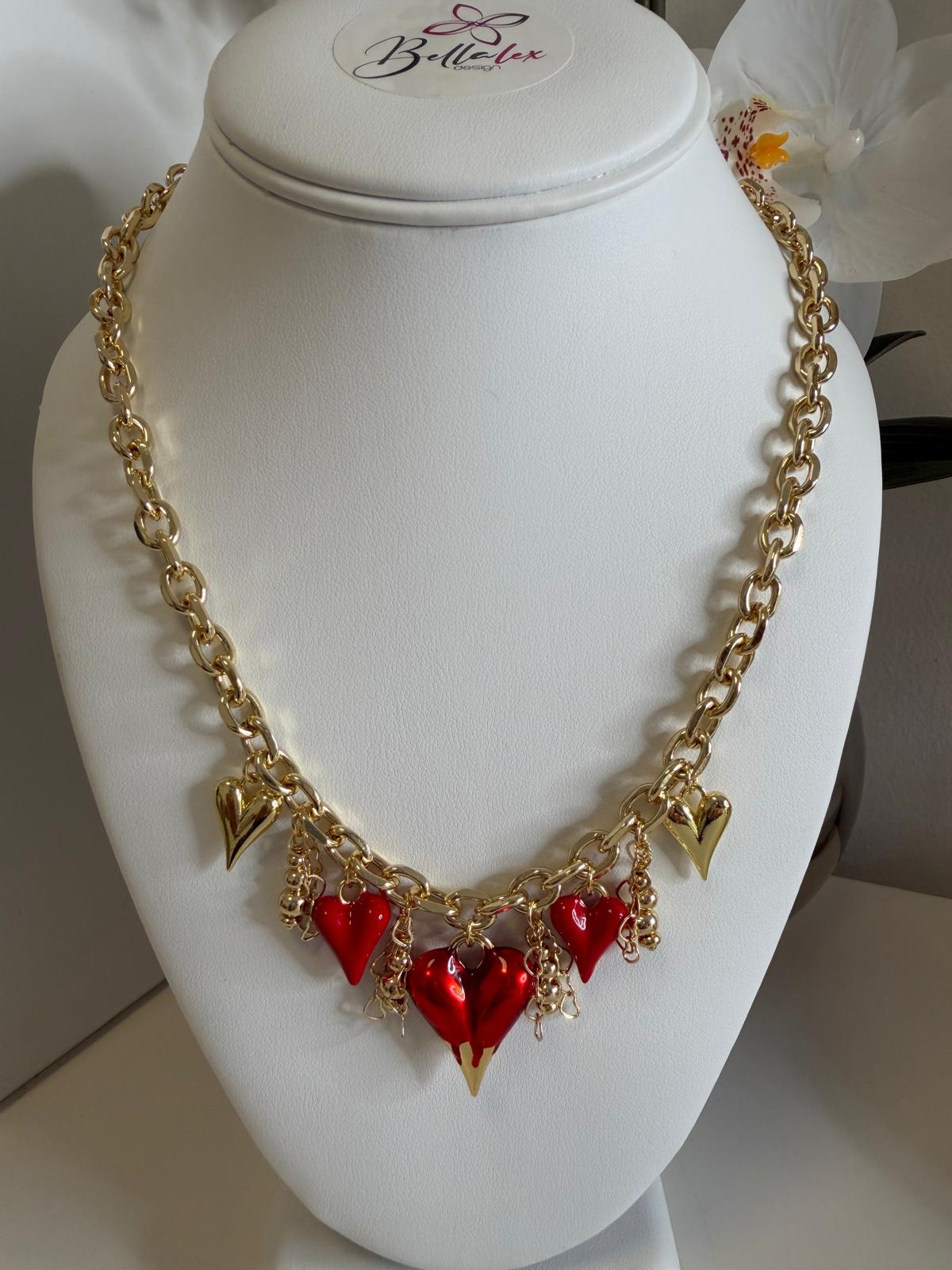 Collar L AMOR