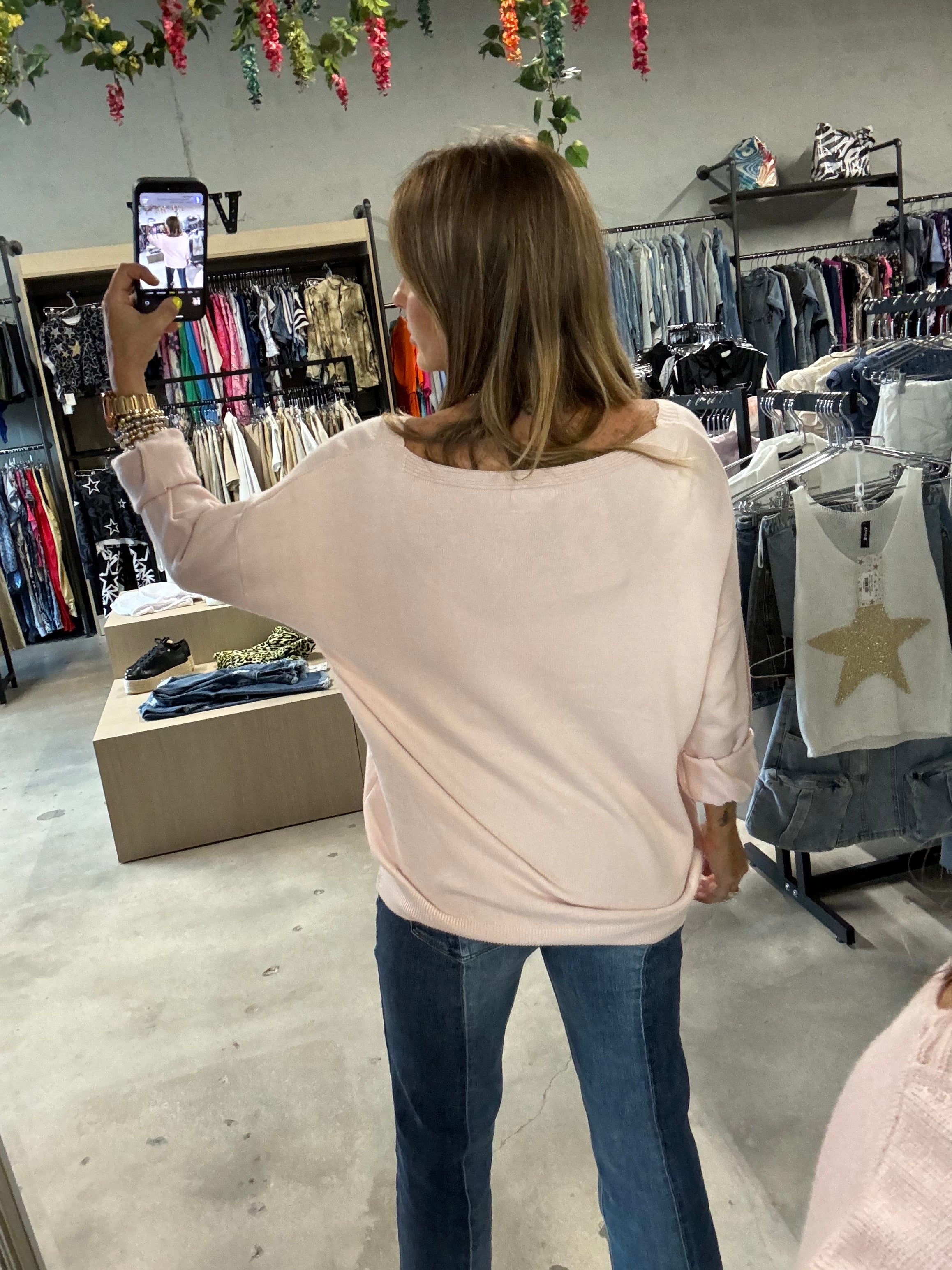 Sweater Ita Heard