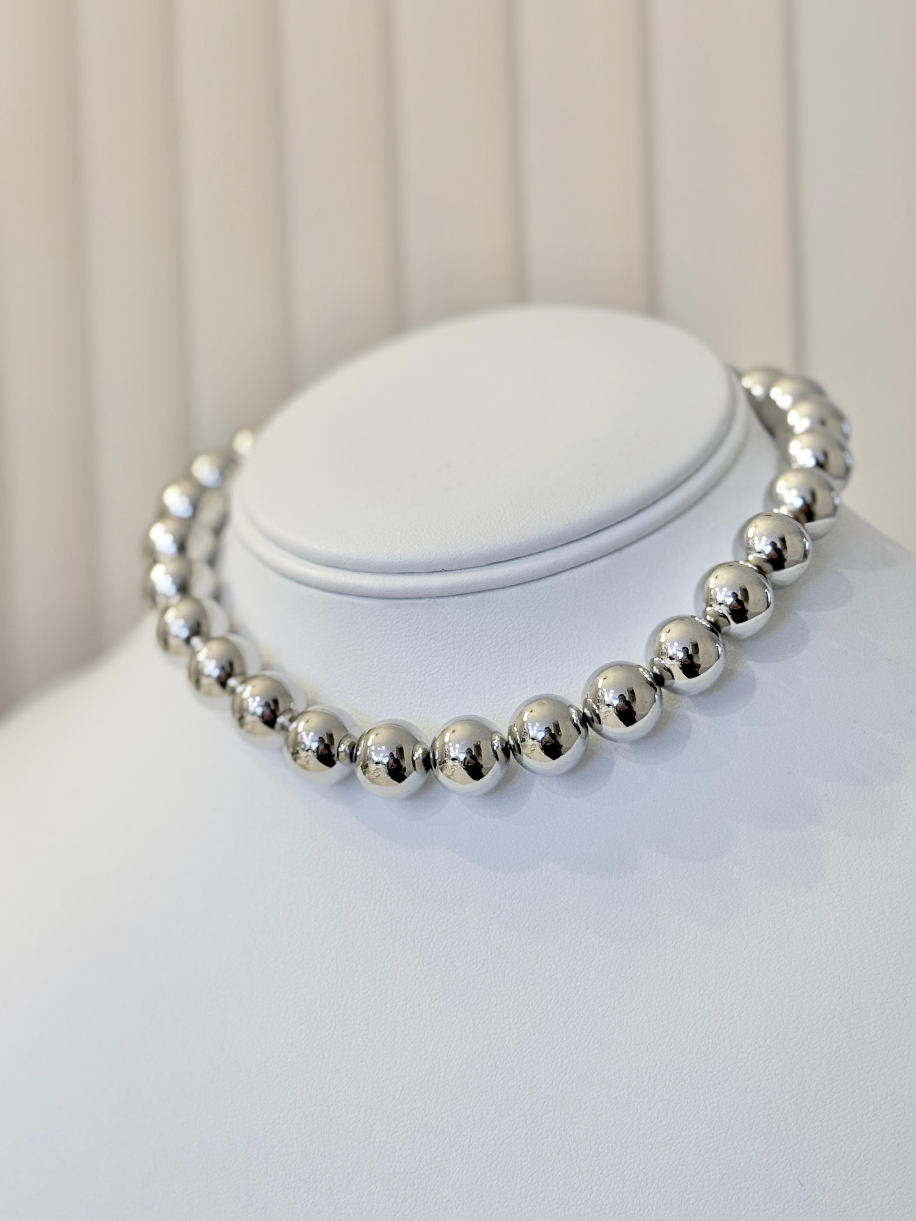 Choker Balinia