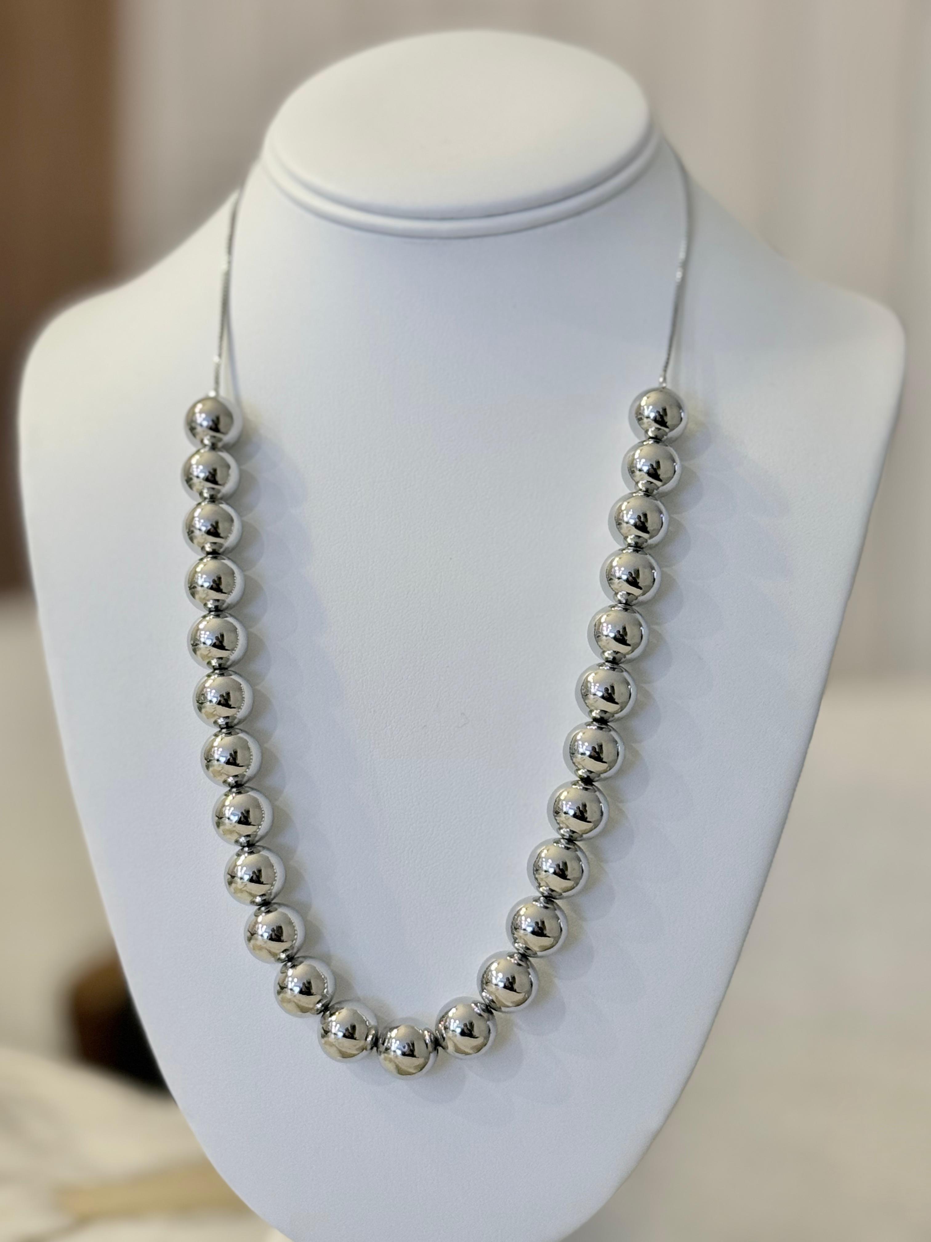 Choker Balinia