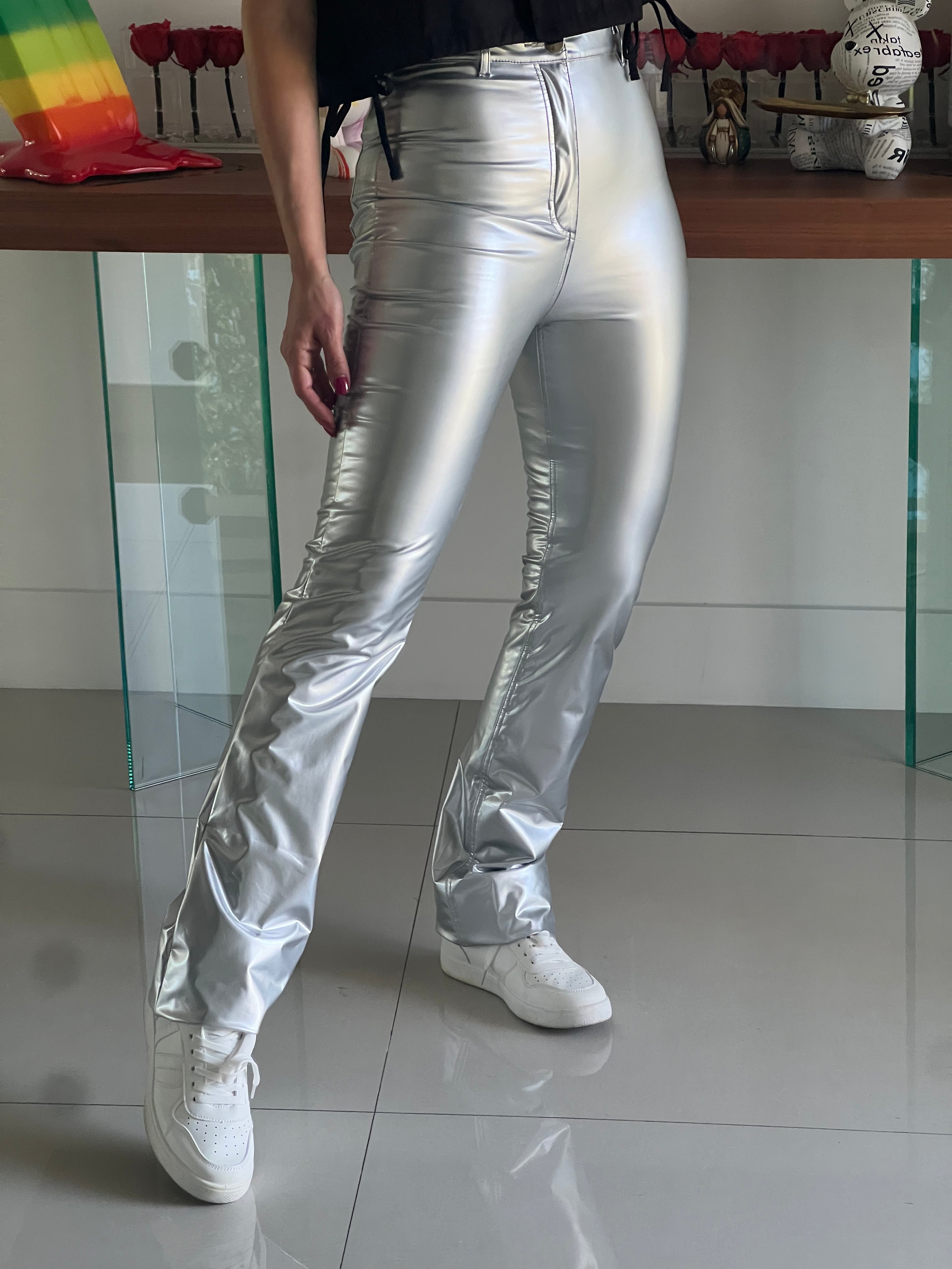 Pant Crash