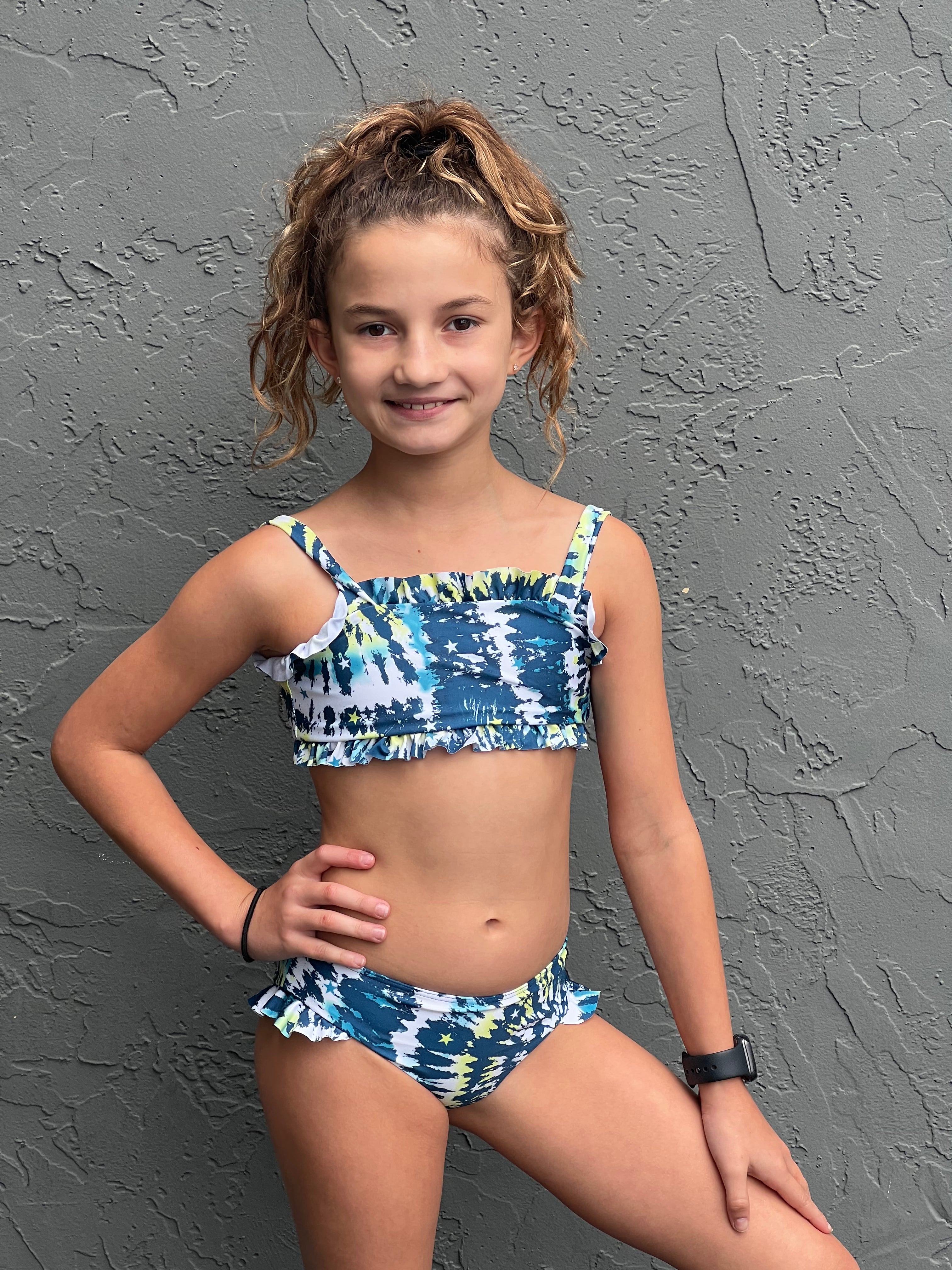 Bikini Bruna Girl